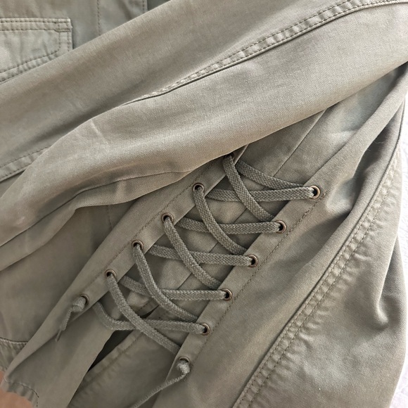 Tory Burch green utility jacket (size medium) - Picture 2 of 3